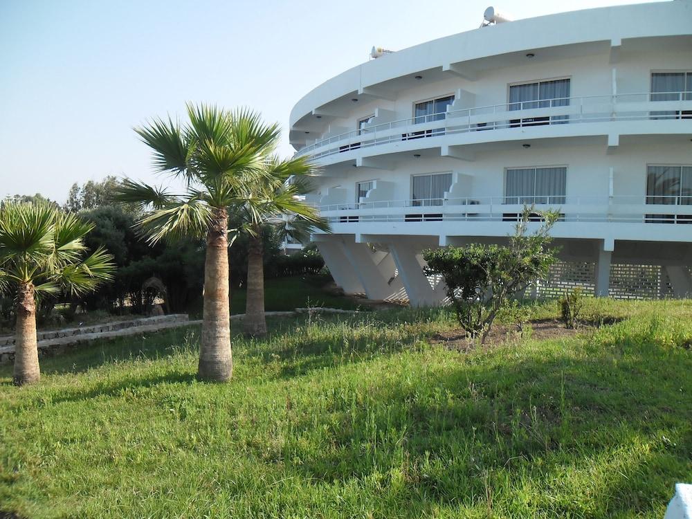 Lyla Confort Restinga Marina Smir Exterior photo